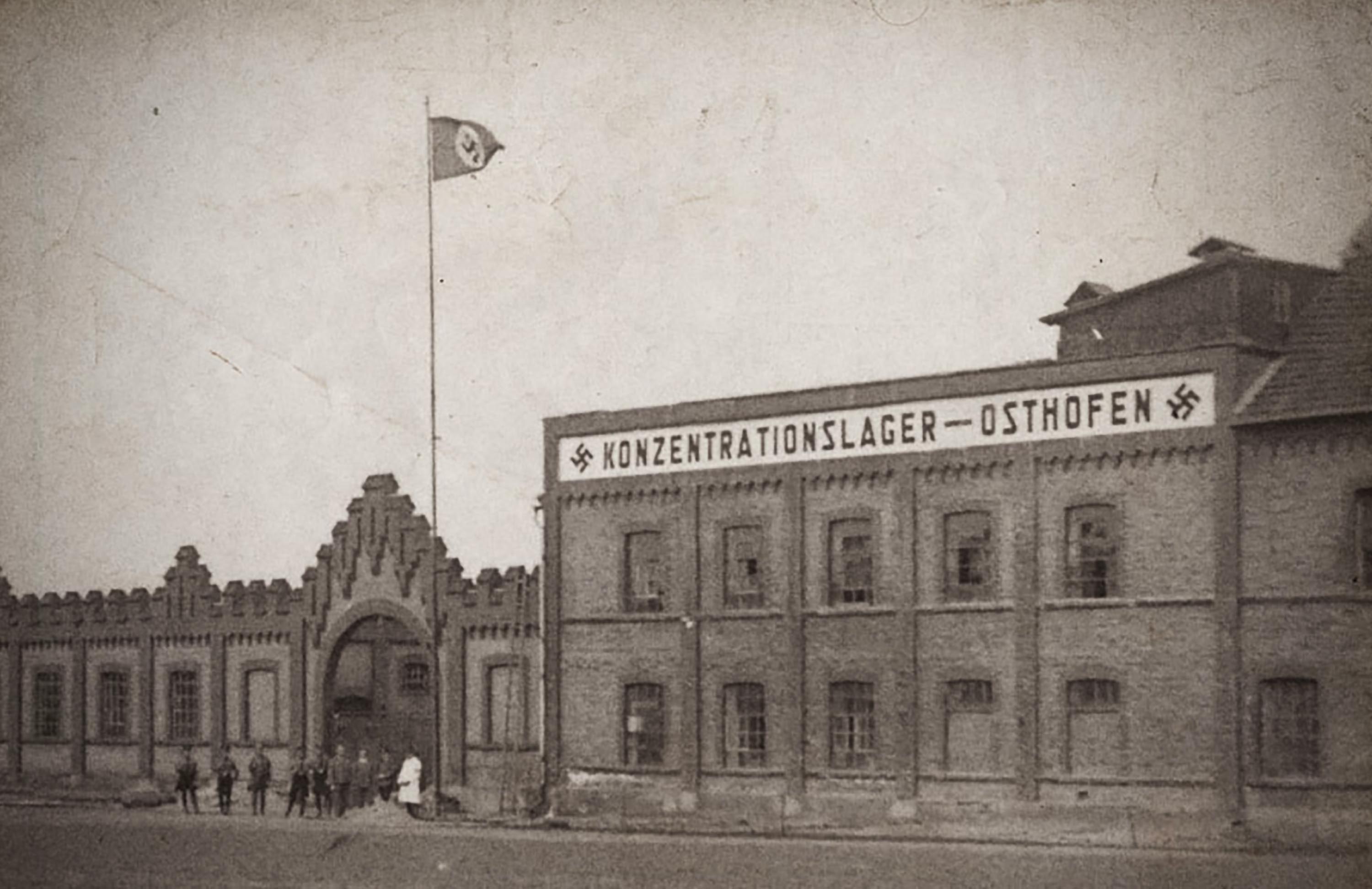 Das in einer früheren Papierfabrik eingerichtete KZ für vor allem NS-Gegner aus dem damaligen Volksstaat Hessen lag unmittelbar an der Bahnstrecke Mainz–Worms und bestand vom März 1933 bis zum Sommer 1934.